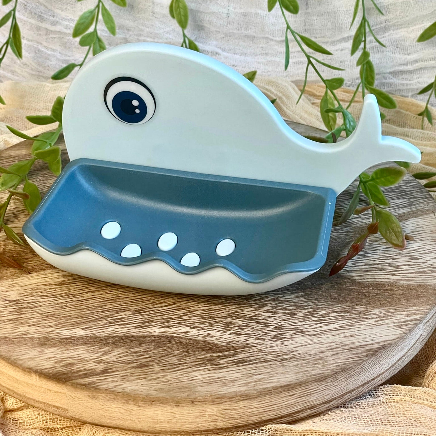 Whale Shape Drain Soap Dish - Nina's Pure Joy